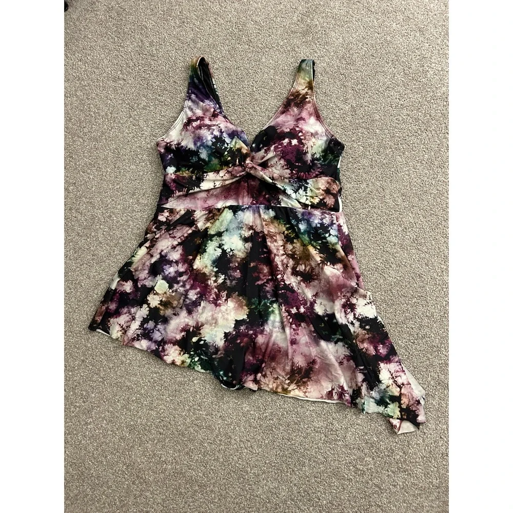 Torrid Swim Dress Womens 1 Multi Color Excellent Tie Dye Handkerchief Hem Twist